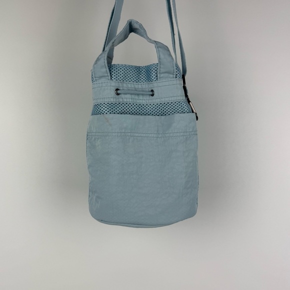 Gaiam Light Blue Convertible Bucket Bag – Adjustable Crossbody & Tote - Picture 4 of 10